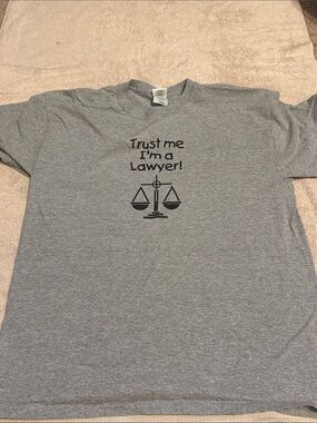 Gildan Gray 'Trust Me I'm a Lawyer' Graphic Tee